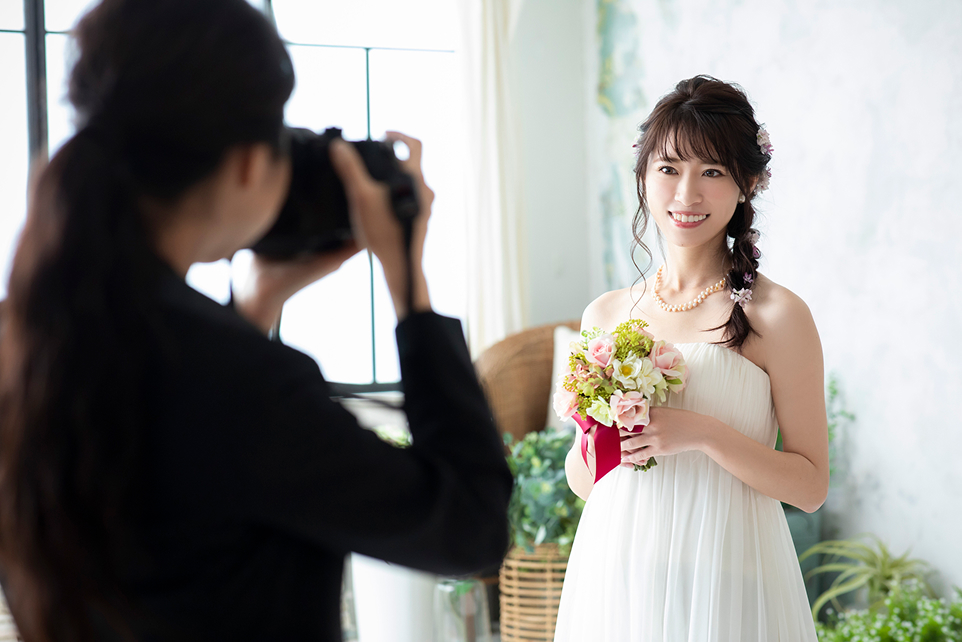 ドレスを着てフォト撮影